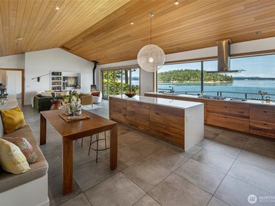 86 - 88 Pinedrona Lane, Friday Harbor, WA, 98250