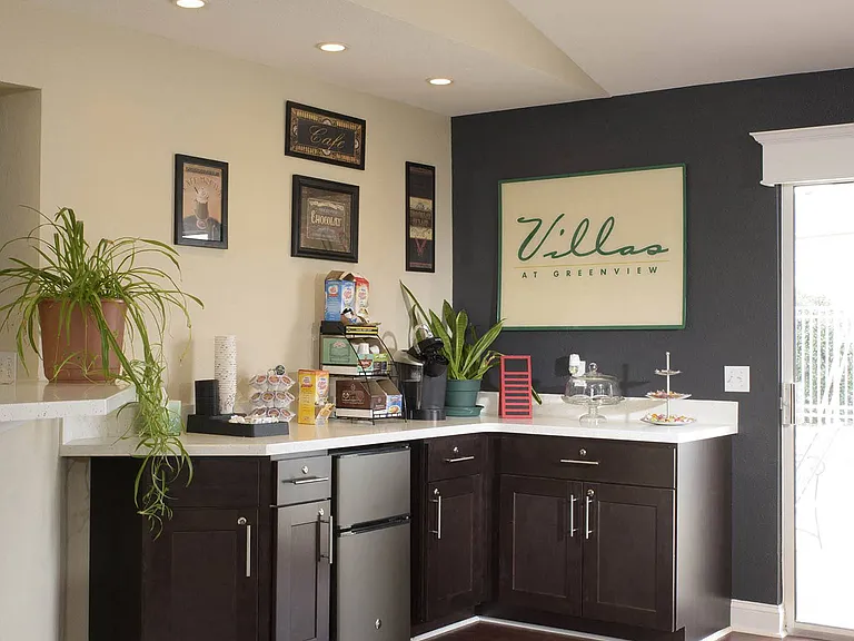 Villas at Greenview West — Photo 9