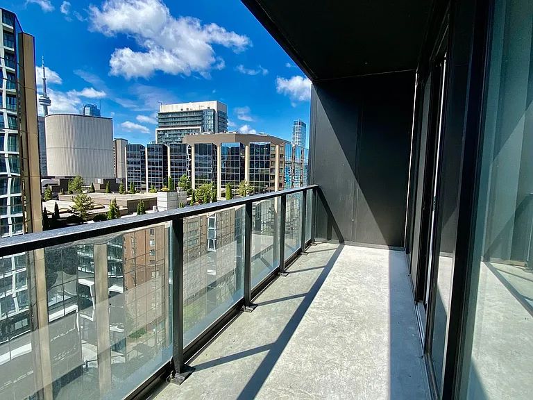 20 Edward St #1207 — Photo 10