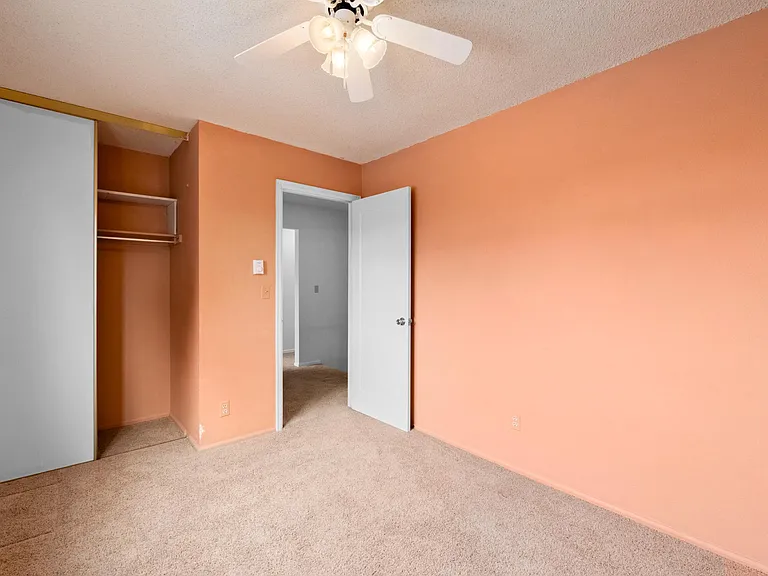 1009 S Lewiston Way — Photo 29
