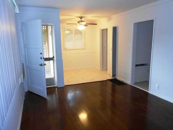 2nd image of 1240 S Marengo Ave