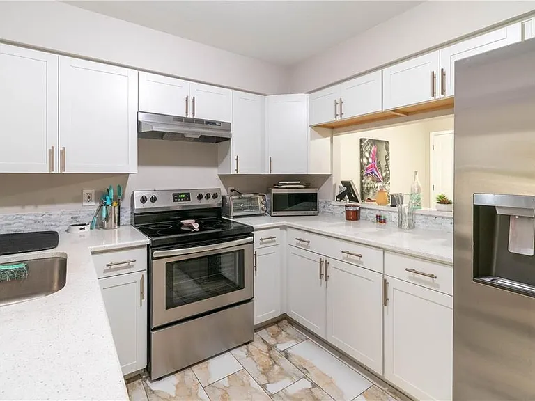 2897 Thaxton Dr #65 — Photo 4