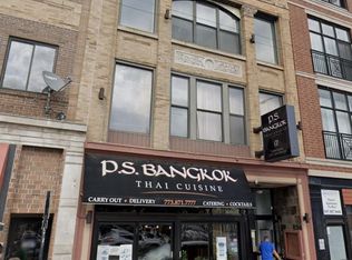 3345 N Clark St, Chicago, IL 60657