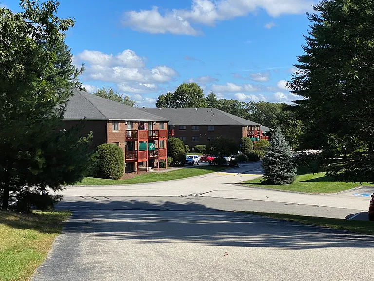 Milford Trails Apartments and Storage — Photo 17