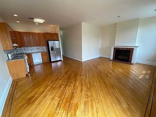 1st image of 278 Sackett St #3