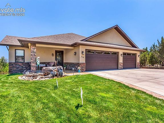 3rd image of 316 Greenhorn Dr