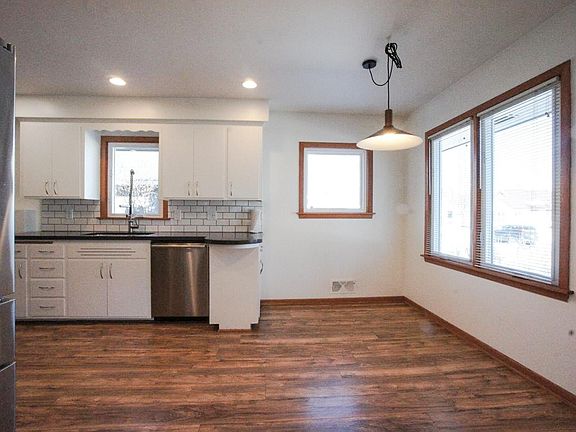 5th image of 5432 43rd Ave S
