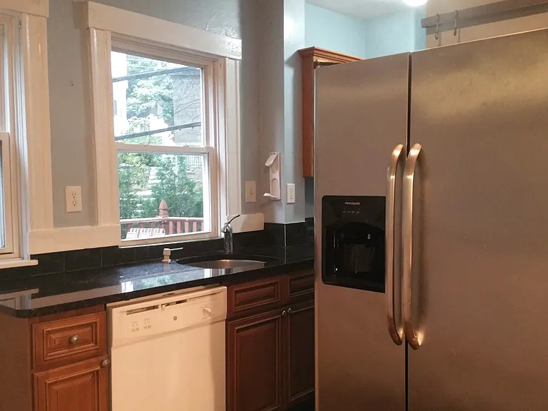12 Read Ct — Photo 25