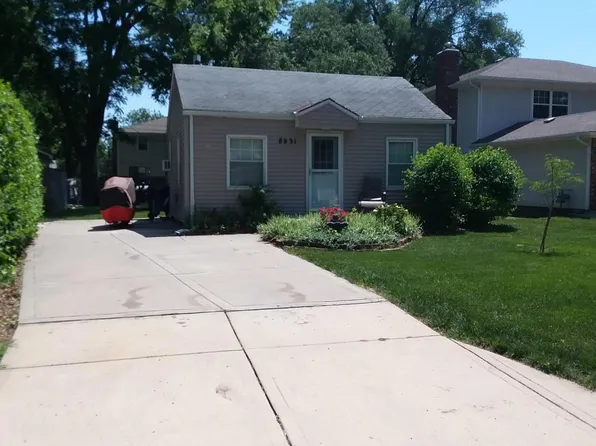 8531 Eby Ave, Overland Park, KS 66212