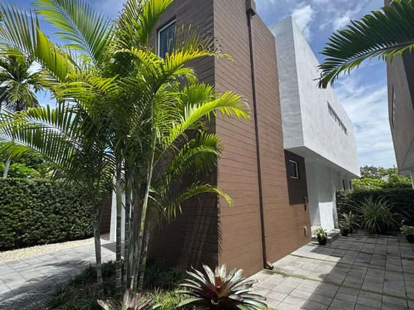 2947 SW 27th Ter, Miami, FL 33133