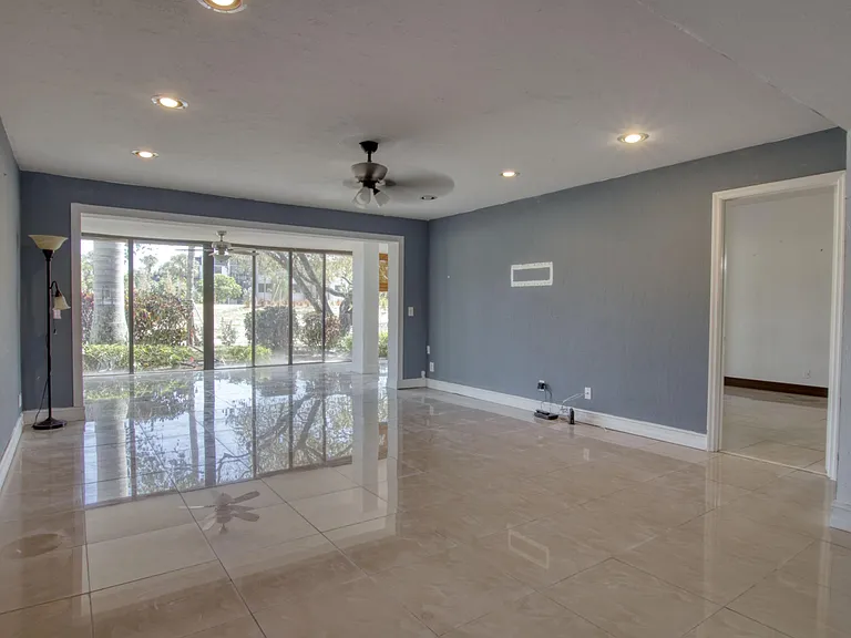 4360 Fountains Dr #4360 — Photo 4