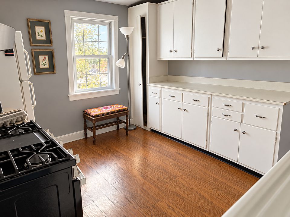 1st image of 316 Main St APT 5