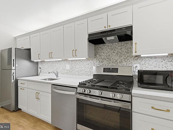 2nd image of 4515 Willard Ave APT 606S