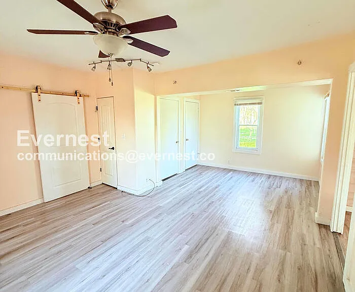 2314 Airline Ave — Photo 5
