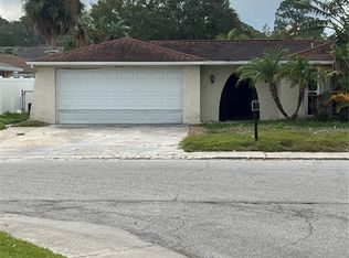 6114 Seabreeze Dr, Port Richey, FL 34668
