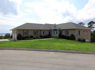 434 Woodstock Dr, Rutledge, TN 37861