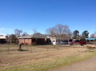 2612 Halls Mill Rd, Dothan, AL 36305