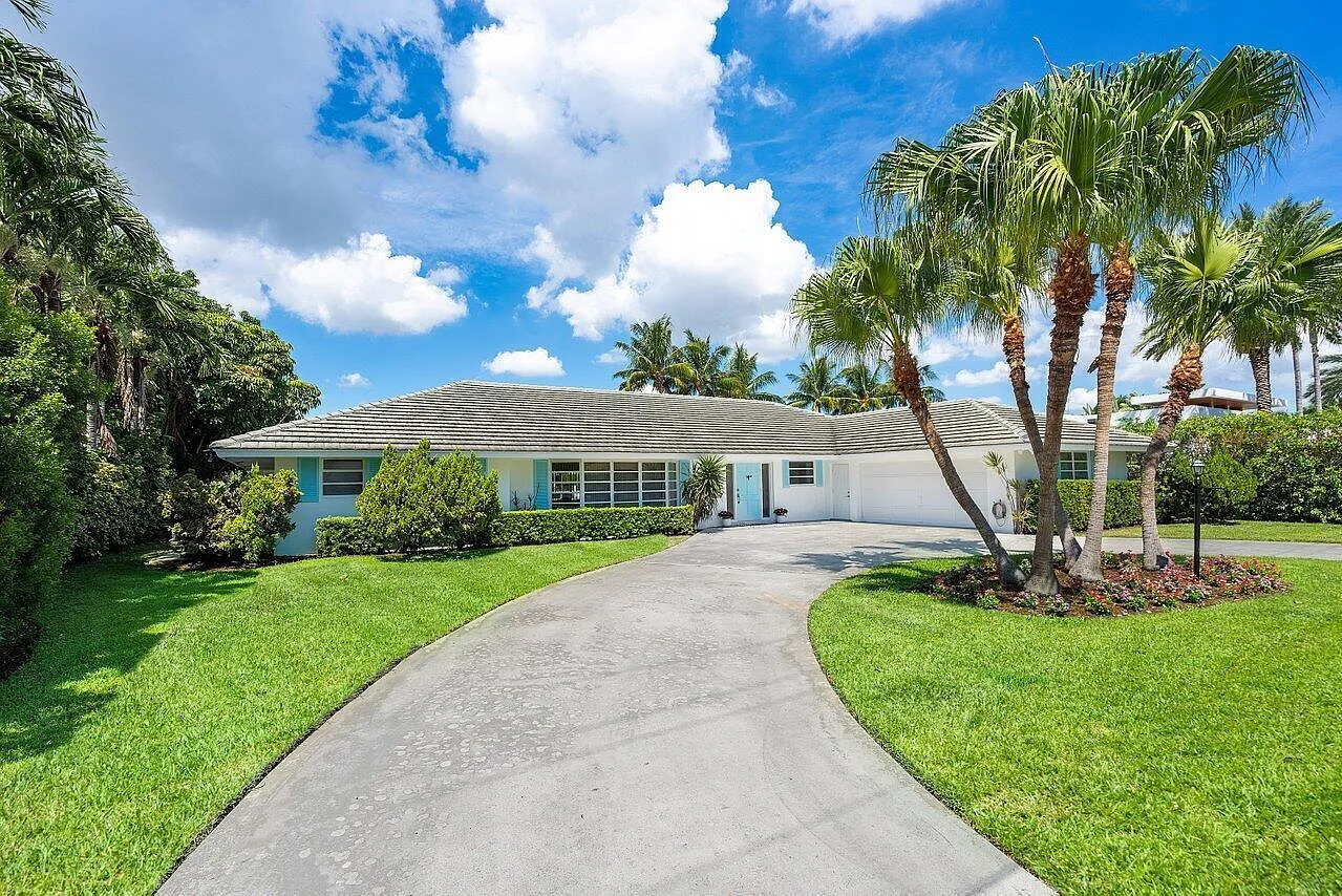 4 bed, 3.0 bath, 2409 sqft, $24,000 — Photo 3