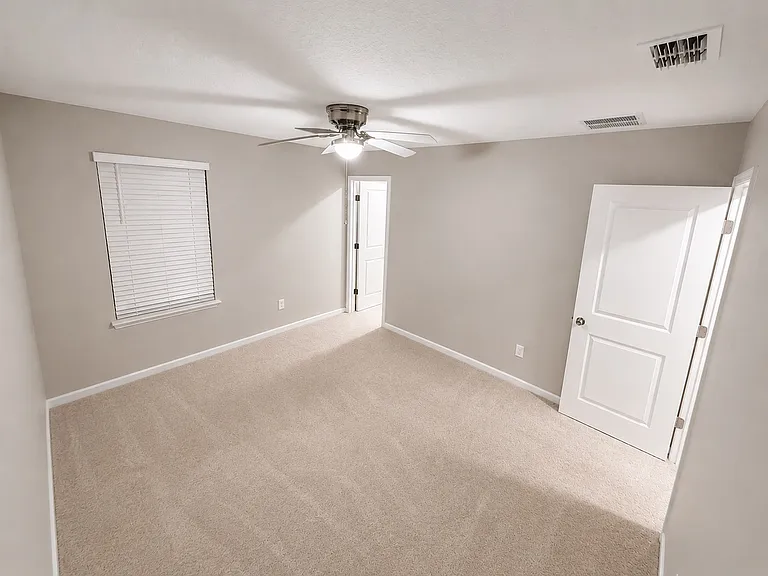 9766 Giada Dr — Photo 13