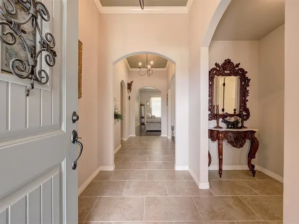 3325 Doningham Ct, Edmond, OK 73034