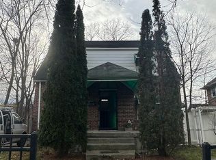 125 W McClellan St, Flint, MI 48505