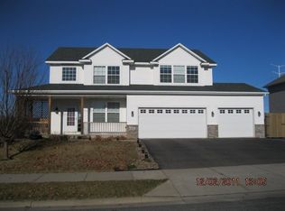 6662 Highland Hills Ln S, Cottage Grove, MN 55016