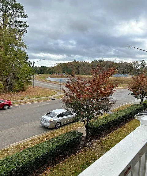 Clairmont at Jolliff Landing — Photo 68