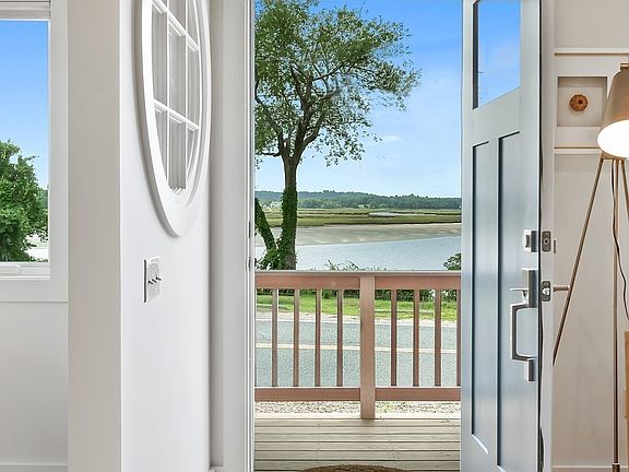 2nd image of 88 Little Neck Rd