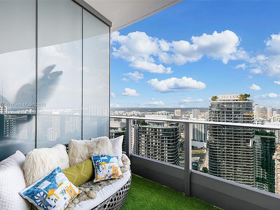 5th image of 1000 Brickell Plz #Penthouse 6008