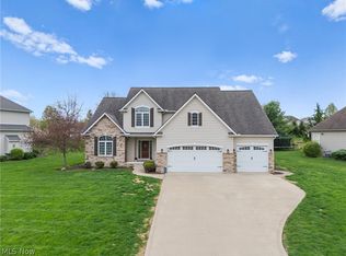 8888 Scotsbury St NW, Massillon, OH 44646