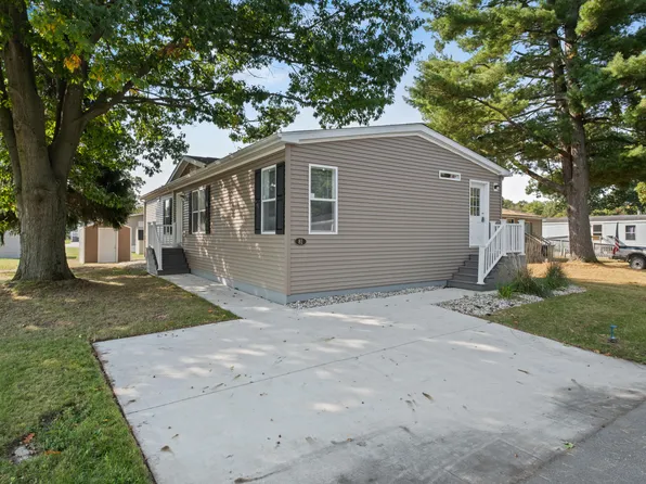 81 Viking Dr #81, Sparta, MI 49345