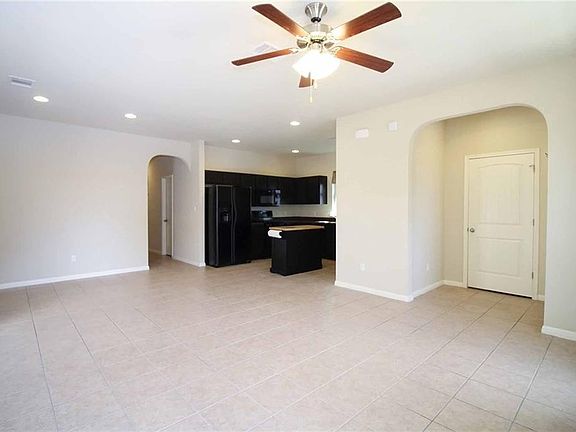 5th image of 4520 Esper Ln Unit 314