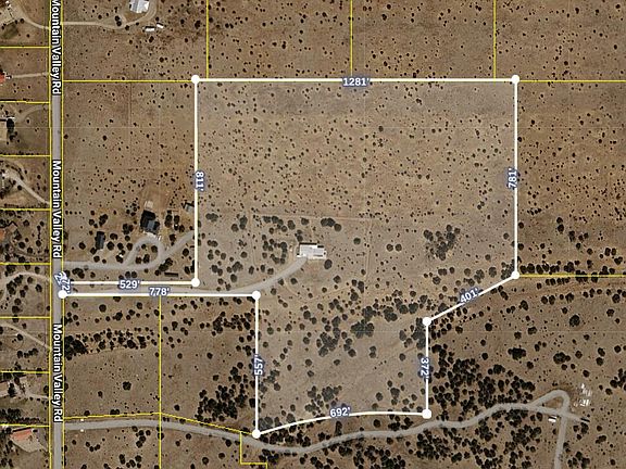 5th image of 1322 Mountain Valley Rd