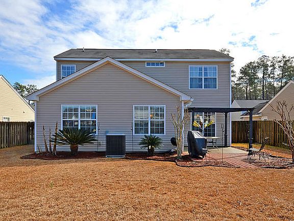 5th image of 9717 Stockport Cle Cir
