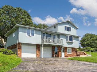 762 Groton Long Point Rd, Groton, CT 06340