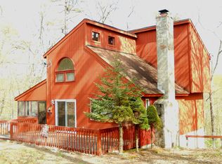 162 Dover, Bushkill, PA 18324