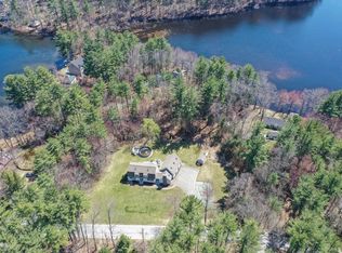 32 Rock Pond Rd, Windham, NH 03087