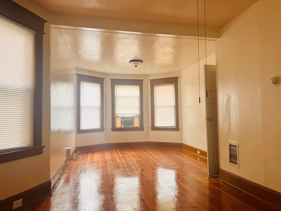1st image of 272 Pelton Ave Floor 1