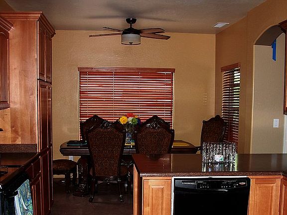 4th image of 29 W Leann Ln