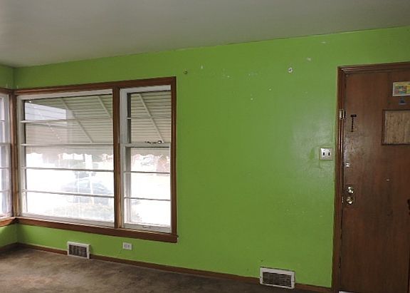2nd image of 9242 Marie Ln