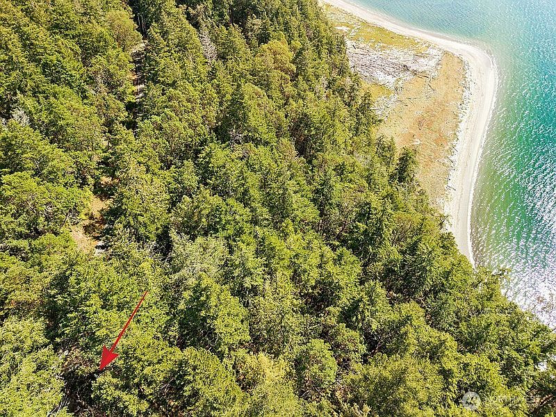 3rd image of 6982 Cape George Rd