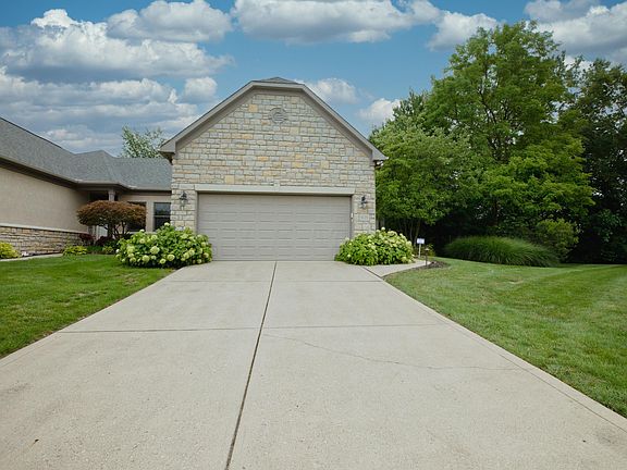 3rd image of 6129 McNaughten Grove Ln