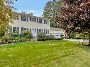 42 Arrowhead Dr, Brunswick, ME 04011