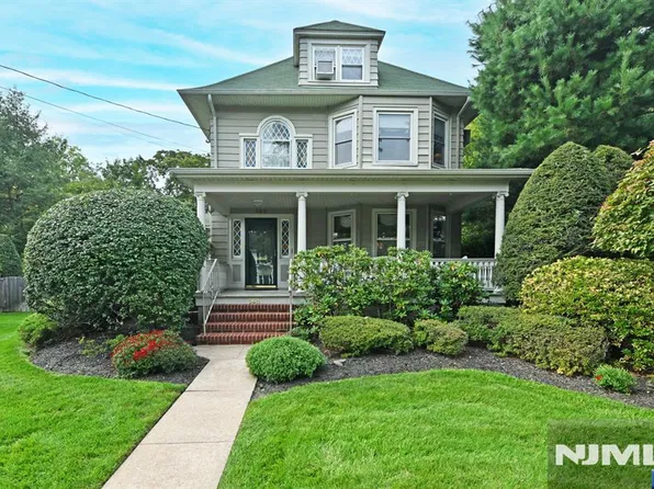 148 2nd Avenue, Westwood, NJ 07675