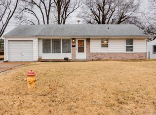 1105 Saint Patrice Ln, Florissant, MO 63031