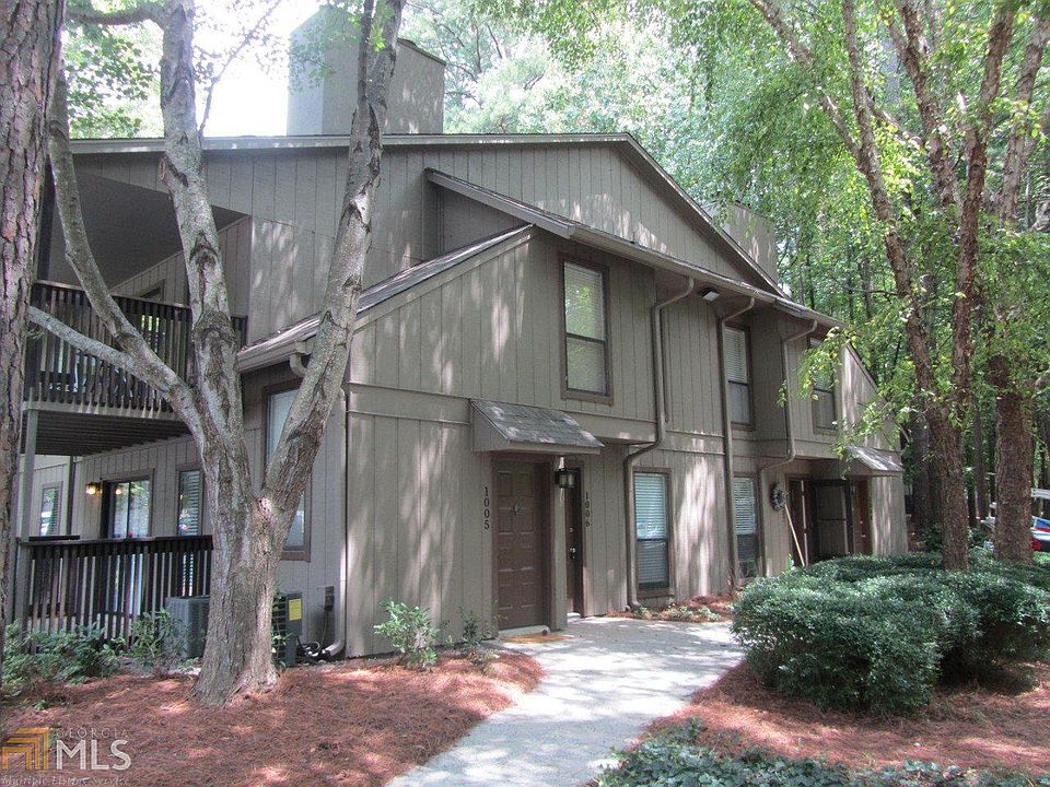 1st image of 1006 Cumberland Ct SE