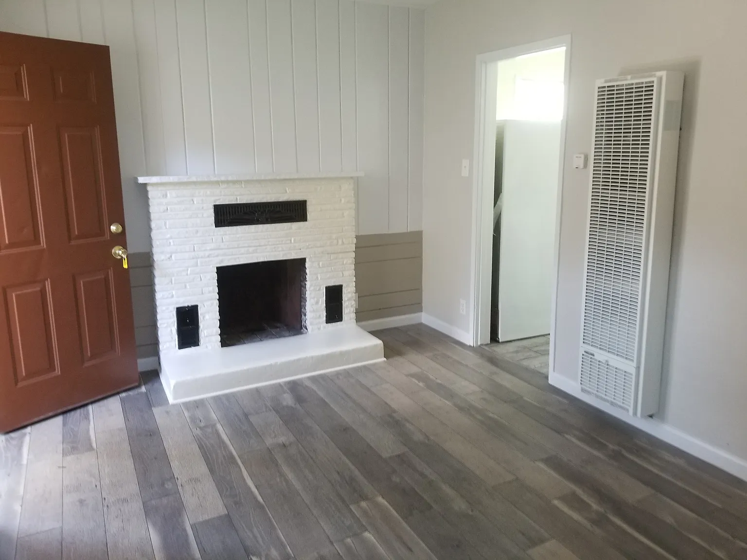 1 bed, 1095 sqft, $1,095 — Photo 2