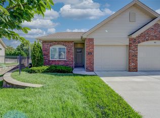 414 Weichens Dr, Saint Peters, MO 63376