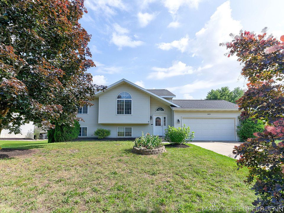 1st image of 489 Sunmeadow Dr SE