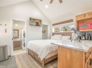 723 Temple Ln, Big Bear Lake, CA 92315